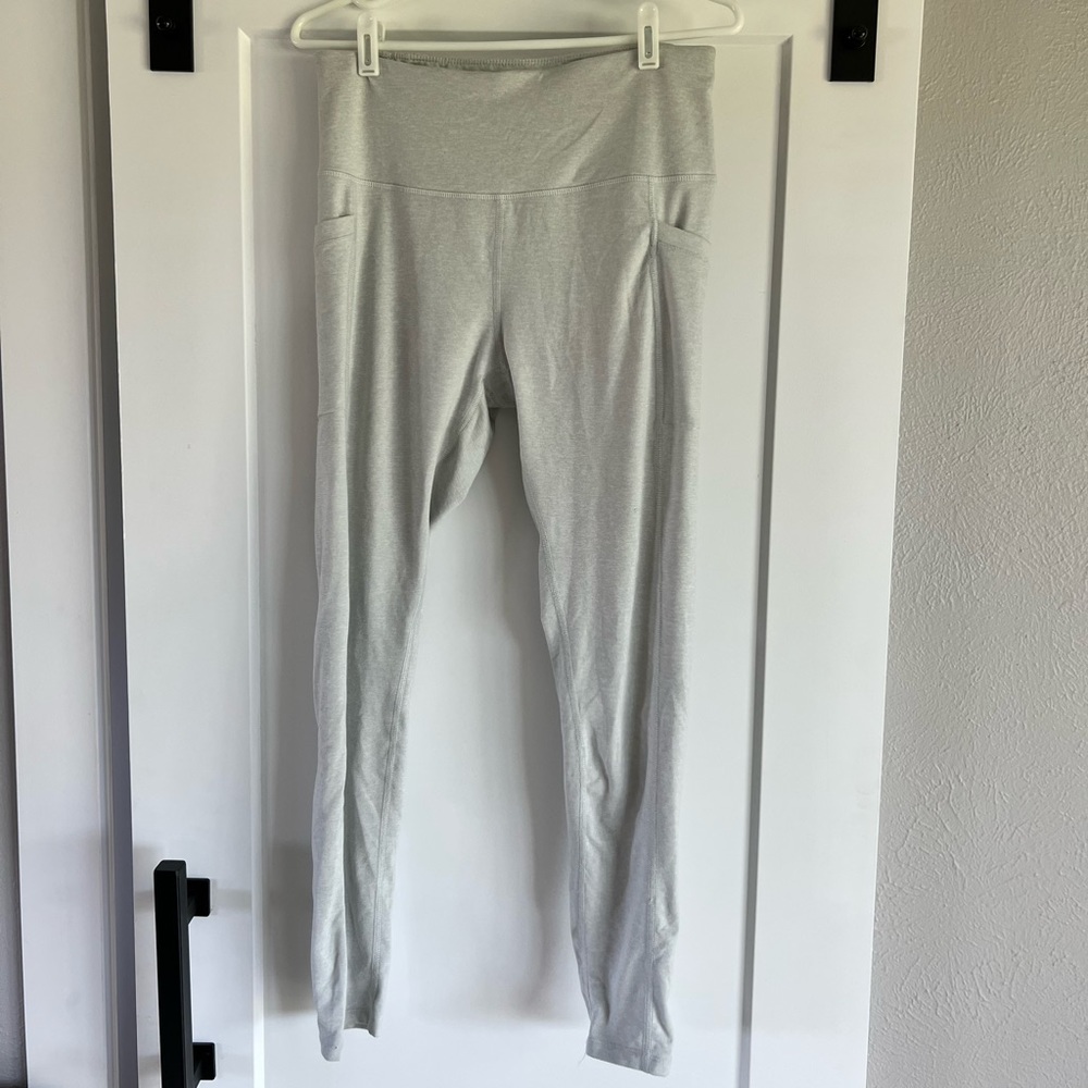 Apana leggings